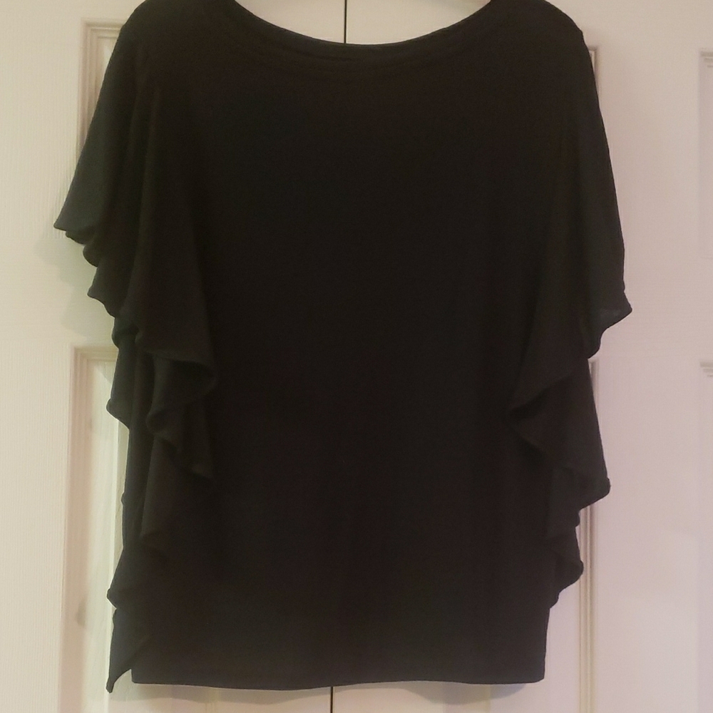 GAP Softspun Black Ruffle Cascading Sleeve Top - Size Large  NWOT - Picture 3 of 7